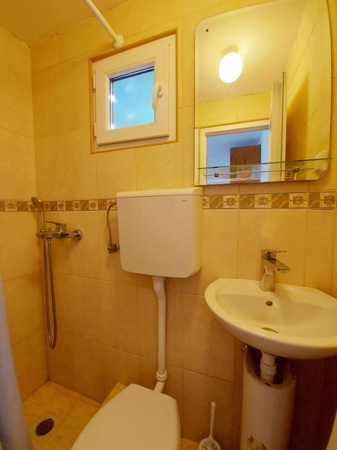 Guest House Ivana Igalo Exterior photo